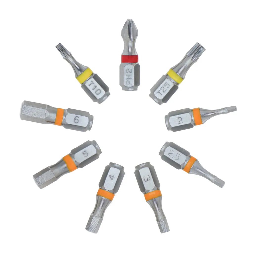 Circular arrangement of all 9pcs 711L bits around a highlighted bit showing the extended base - showcasing the 9pcs set with easy removal feature